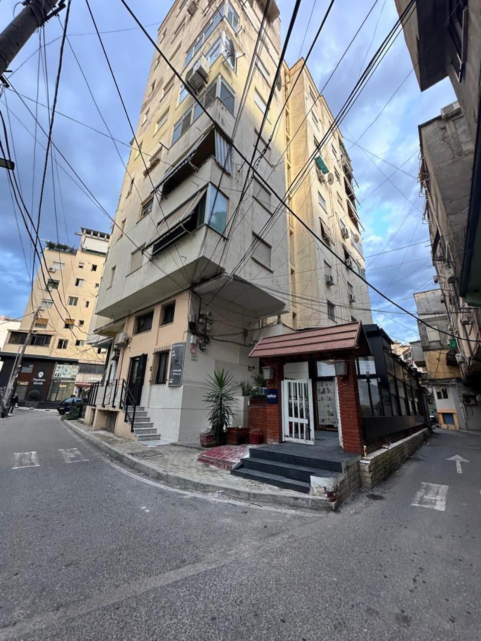 Apartament Ledia's